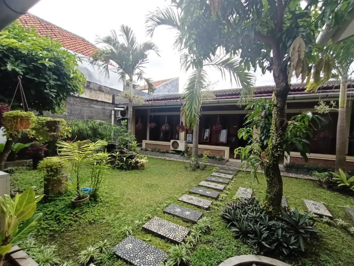 Rumah Kami Guest House Yogyakarta Eksteriør billede